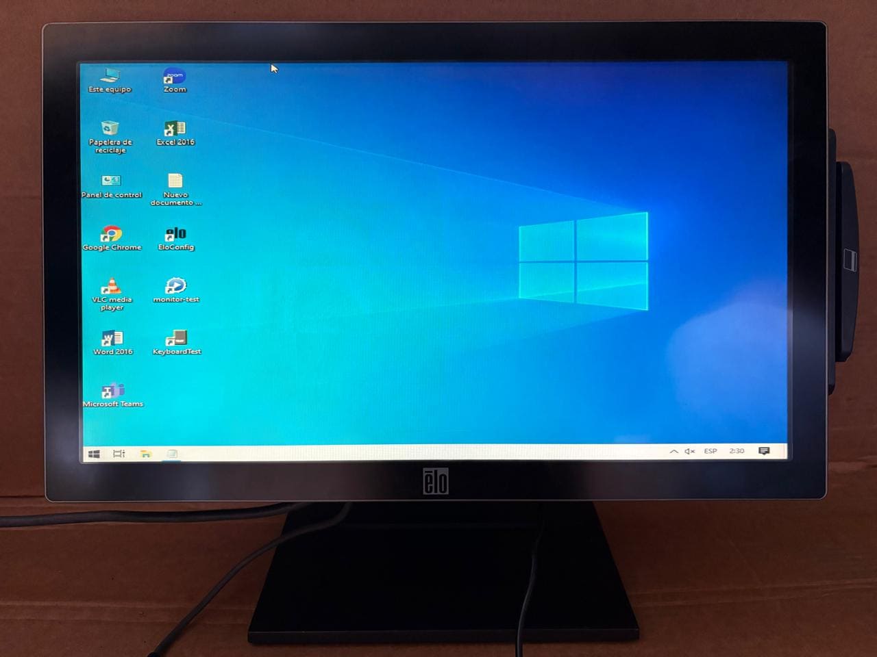 Monitor Rectangular Elo táctil